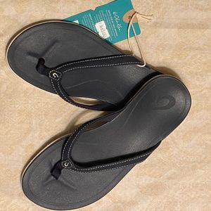 OluKai Womens Sandals